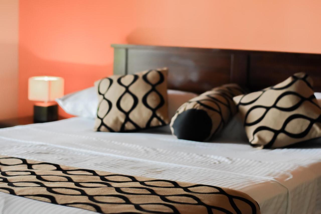 Leatherback Beach Villa อาฮังกัลลา ภายนอก รูปภาพ